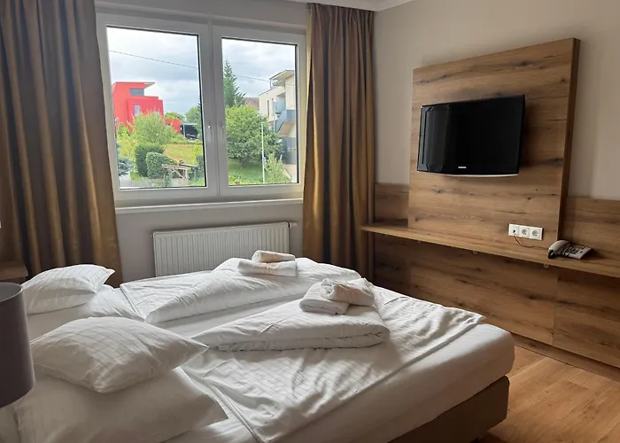 Hotel Der Marienhof Garni 4*